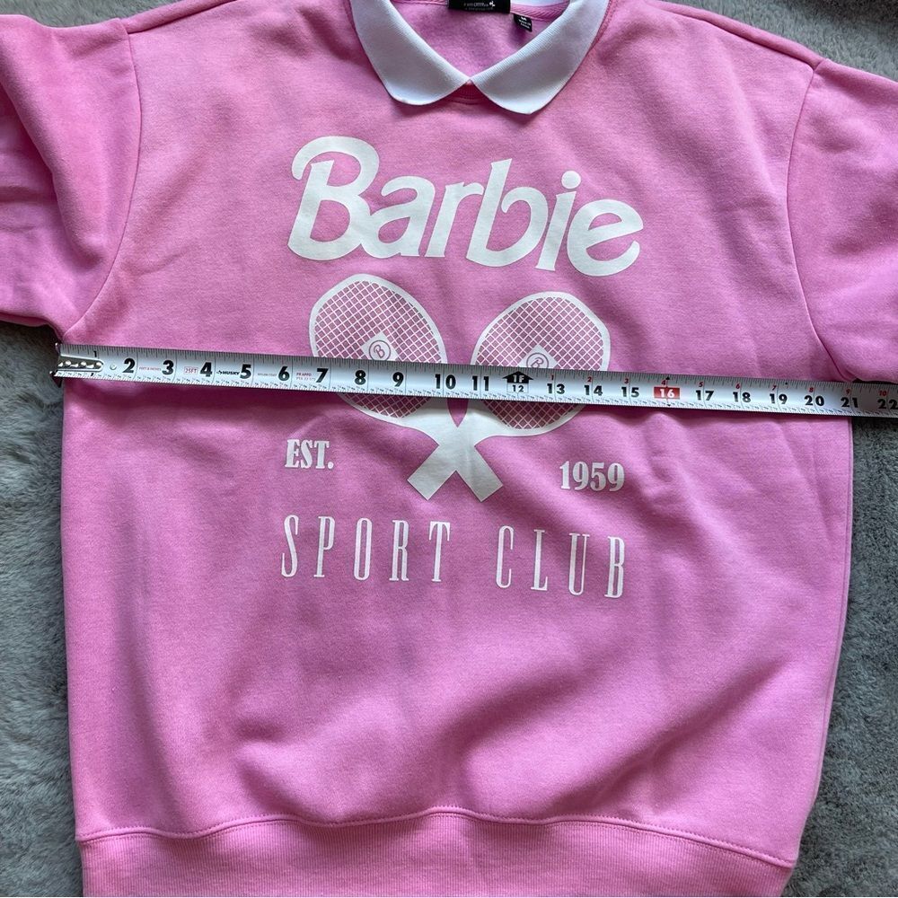 NWT Barbie crewneck with collar size M tennis - Picture 9 of 11